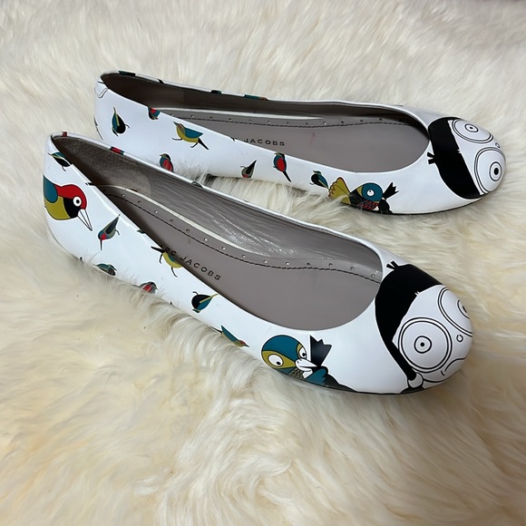 Marc by Marc Jacobs White Cartoon Girl Flats - Picture 2 of 7